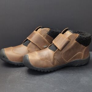 Keens Kids Kootenay IV Mid Size 7 Brown Leather Insulated Winter Shoes.
